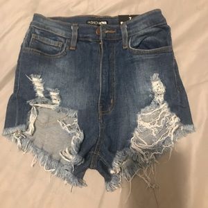 denim shorts (fashion nova)
